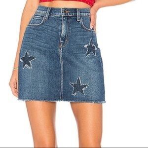 L’agence Estrella star patch skirt